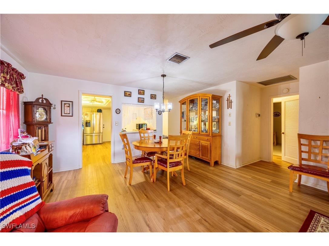 5585 Pendlewood Lane Fort Myers FL 33919 225059611 image8