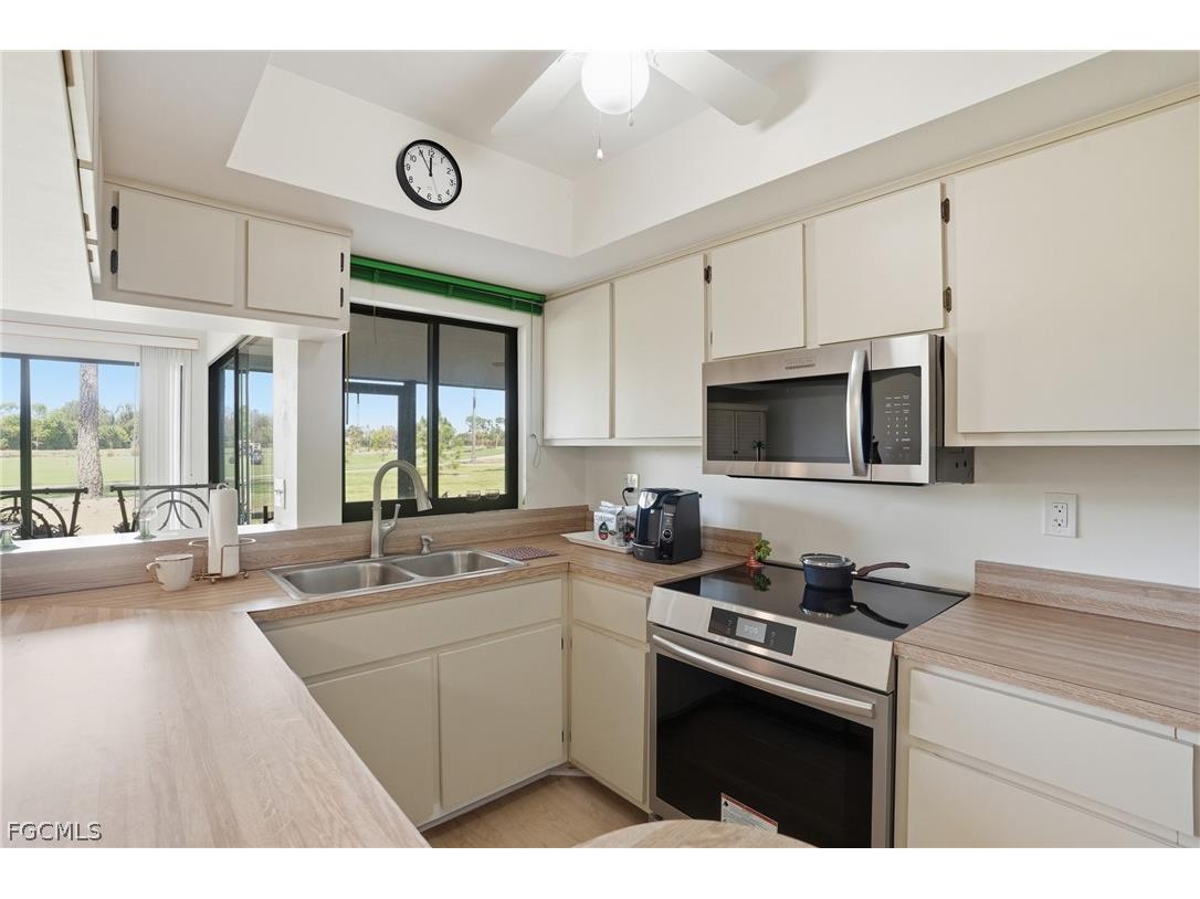 5585 Trailwinds Drive #314 Fort Myers FL 33907 2026011845 image15