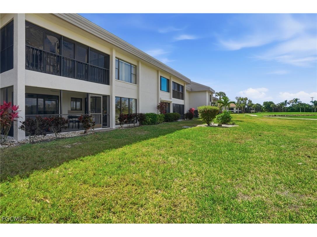 5585 Trailwinds Drive #314 Fort Myers FL 33907 2026011845 image38