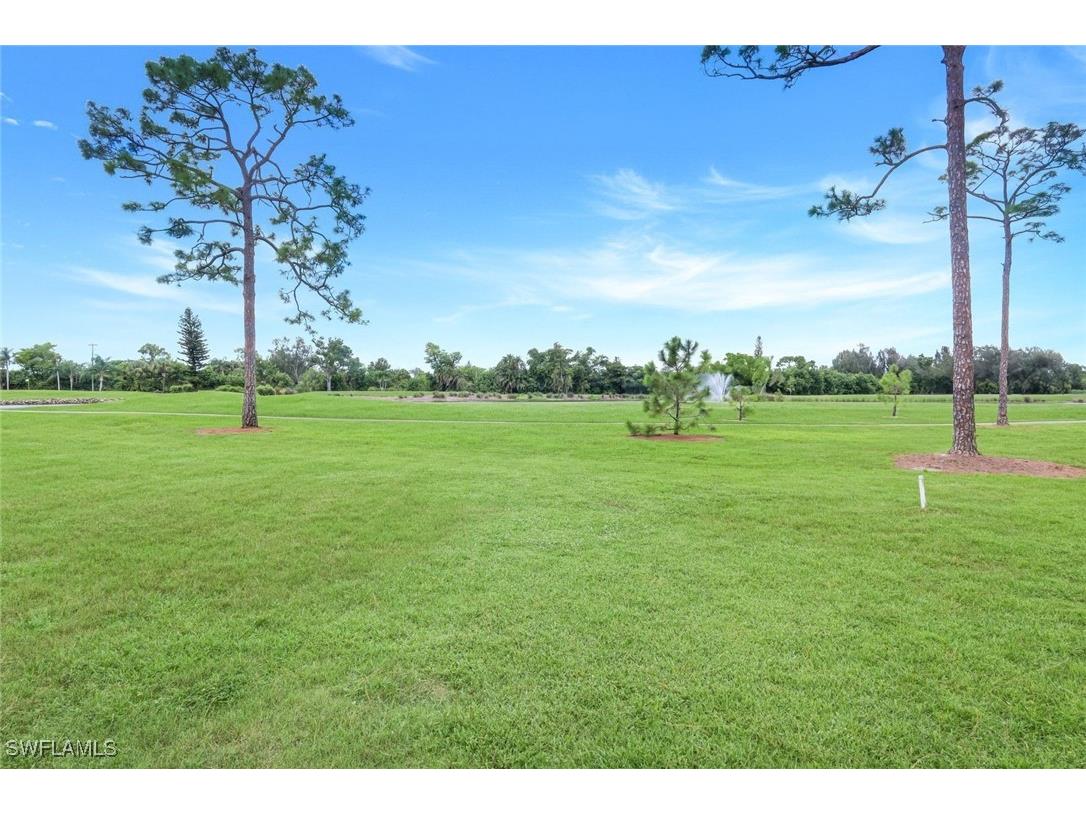 5585 Trailwinds Drive #326 Fort Myers FL 33907 225070454 image28