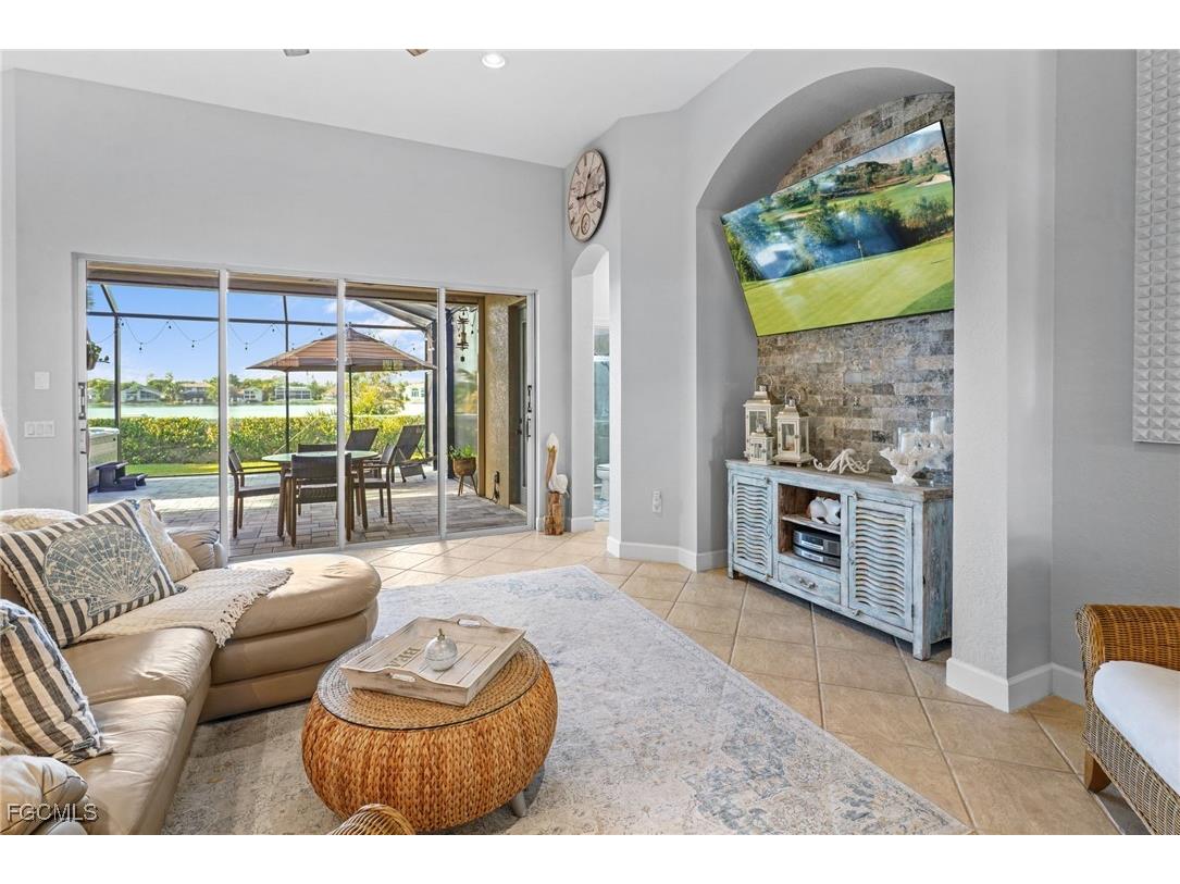 5589 Whispering Willow Way Fort Myers FL 33908 225036703 image9