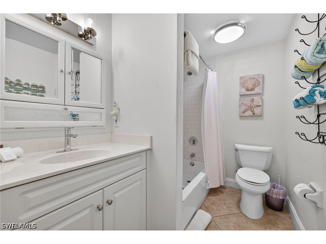 559 105th Avenue N Naples FL 34108 226020914 image10