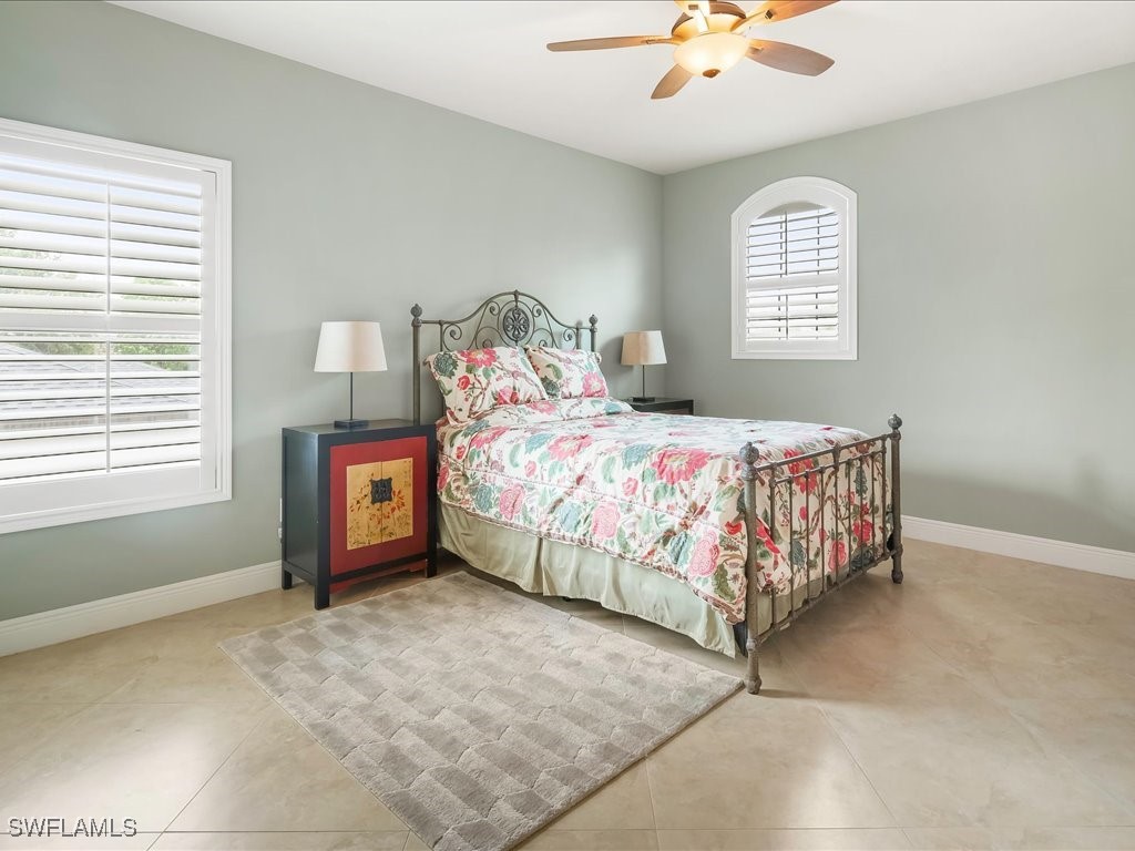 559 93rd Avenue N Naples FL 34108 225059767 image19