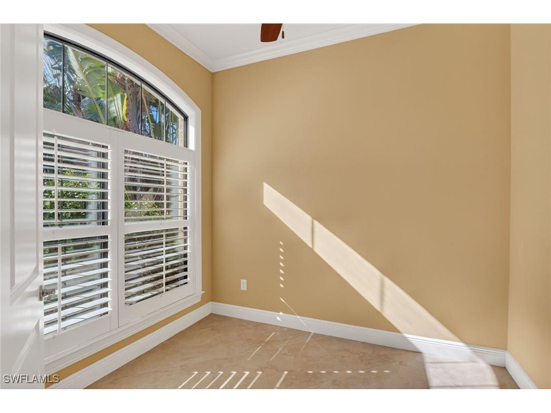 559 93rd Avenue N Naples FL 34108 226001369 image18