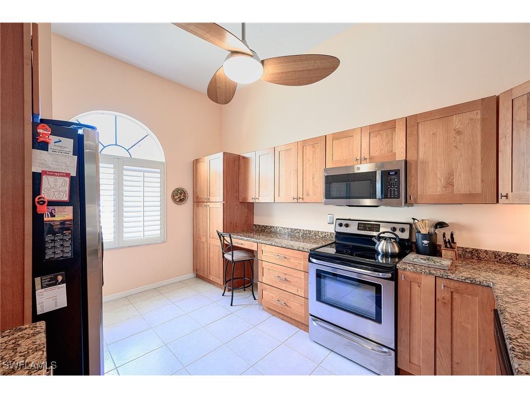 559 Beachwalk Circle #U-203 Naples FL 34108 225058268 image12