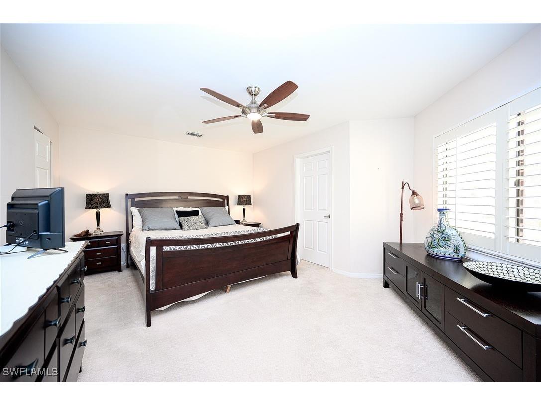 559 Beachwalk Circle #U-203 Naples FL 34108 225058268 image19