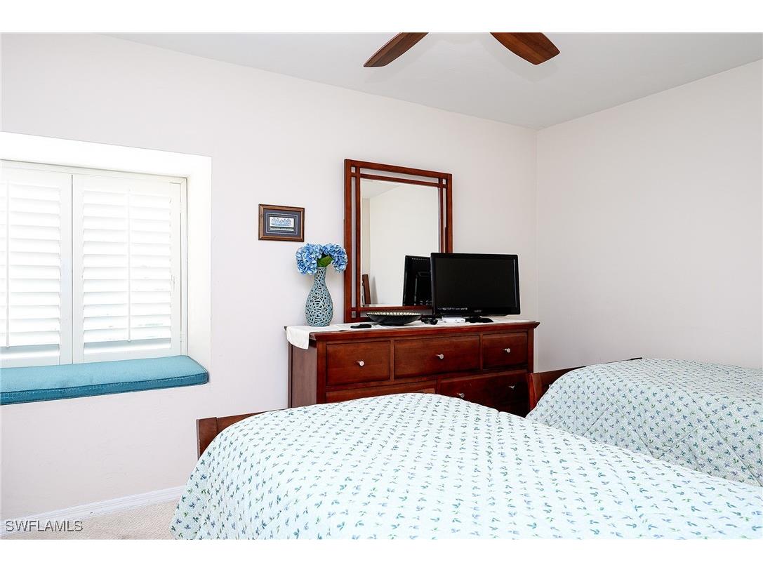 559 Beachwalk Circle #U-203 Naples FL 34108 225058268 image23