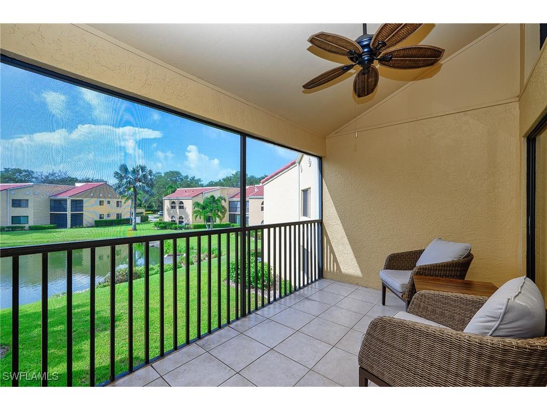 559 Beachwalk Circle #U-203 Naples FL 34108 225058268 image3