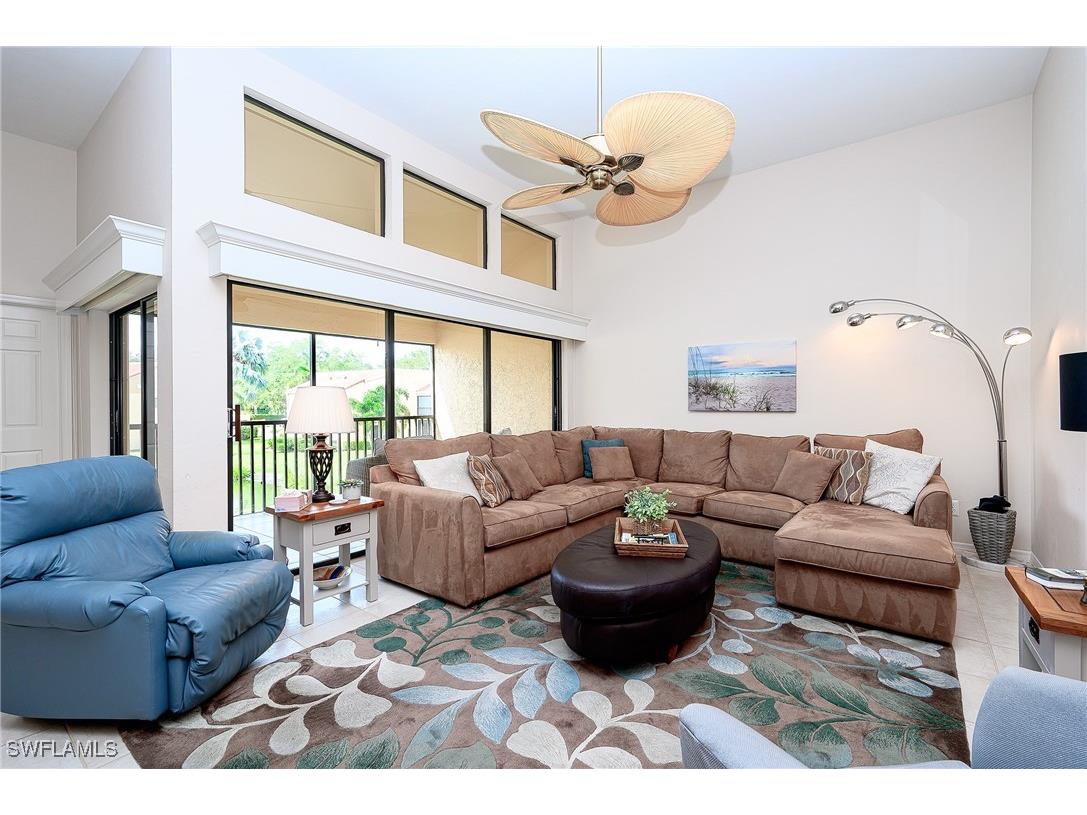 559 Beachwalk Circle #U-203 Naples FL 34108 225058268 image8