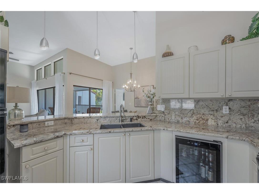 559 Beachwalk Circle #U202 Naples FL 34108 225082408 image12