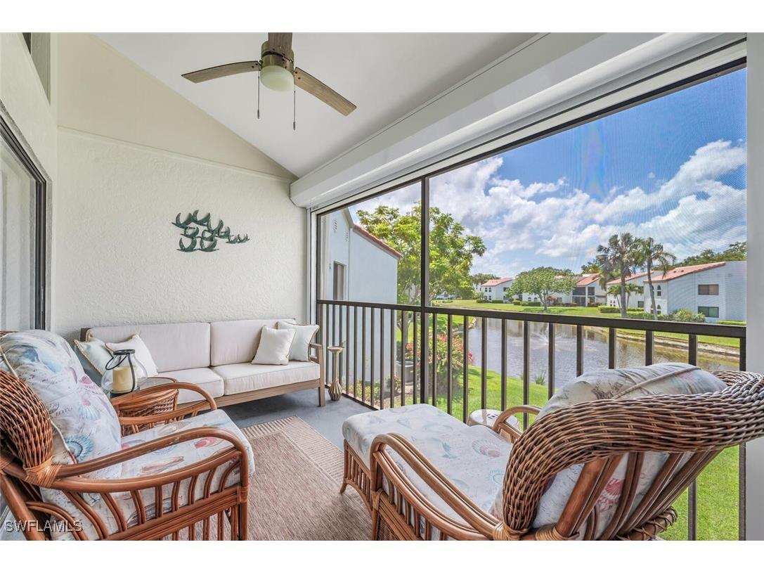 559 Beachwalk Circle #U202 Naples FL 34108 225082408 image19