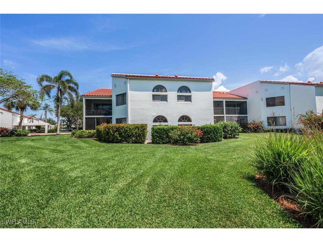 559 Beachwalk Circle #U202 Naples FL 34108 225082408 image23