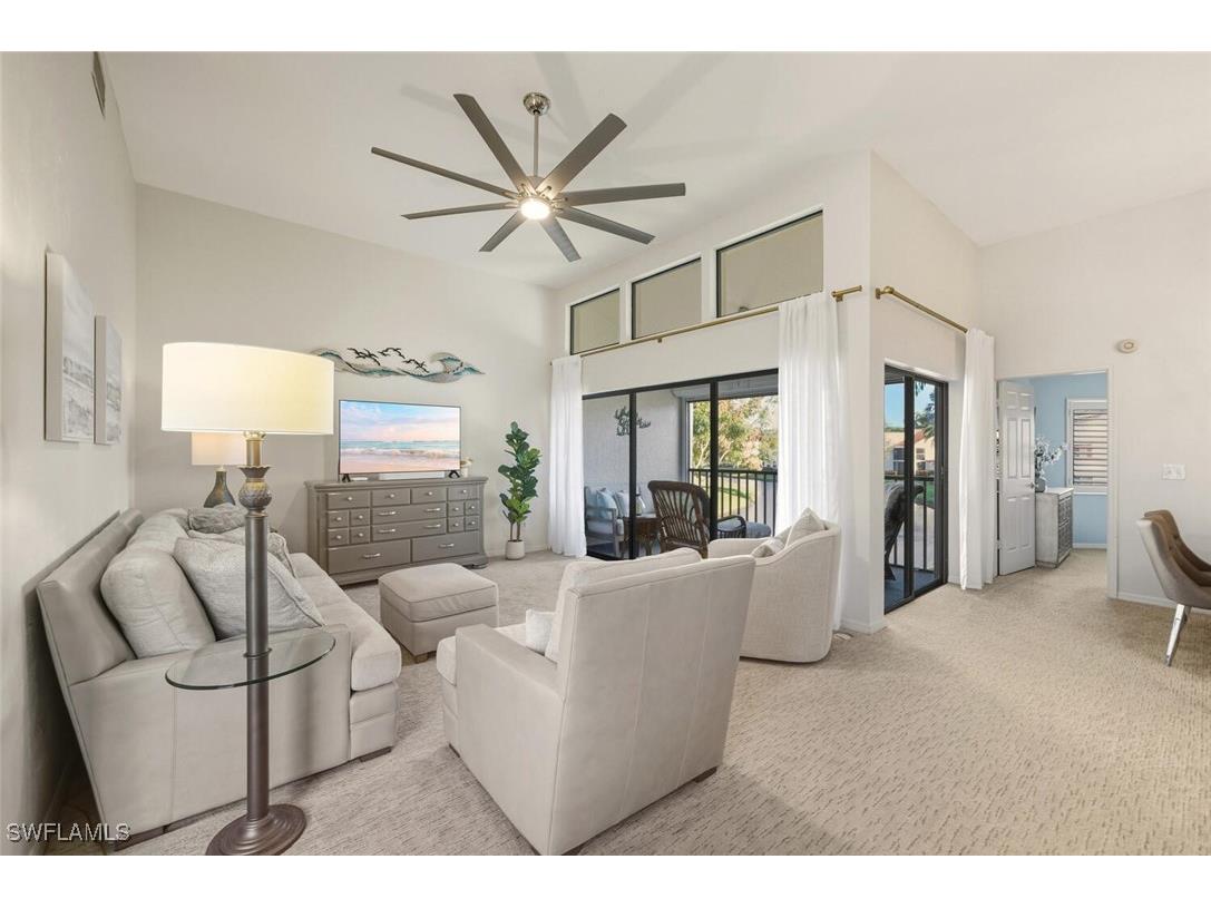 559 Beachwalk Circle #U202 Naples FL 34108 225082408 image4