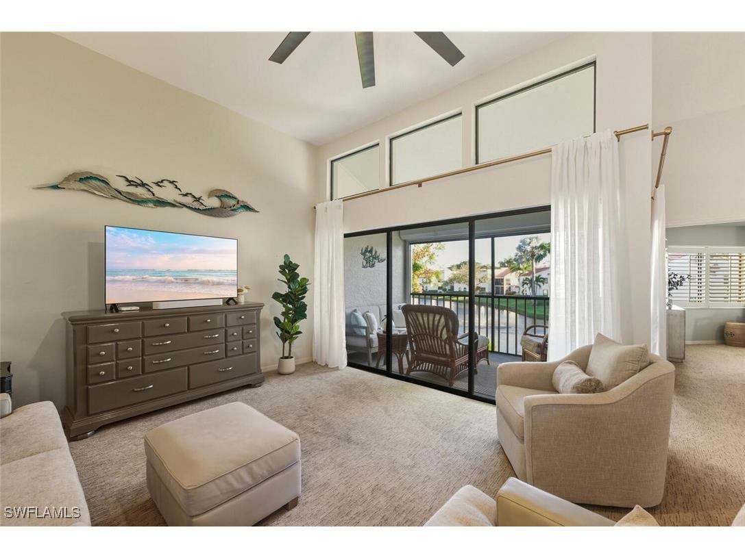 559 Beachwalk Circle #U202 Naples FL 34108 225082408 image5