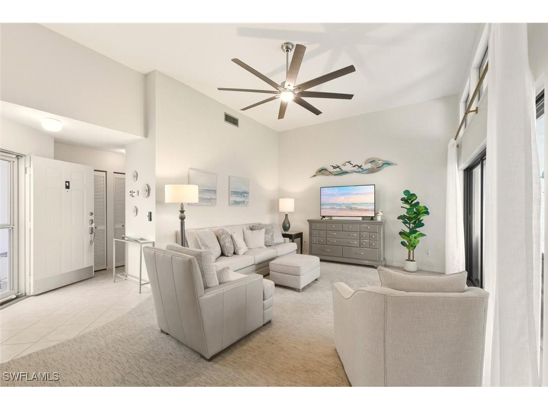 559 Beachwalk Circle #U202 Naples FL 34108 225082408 image7