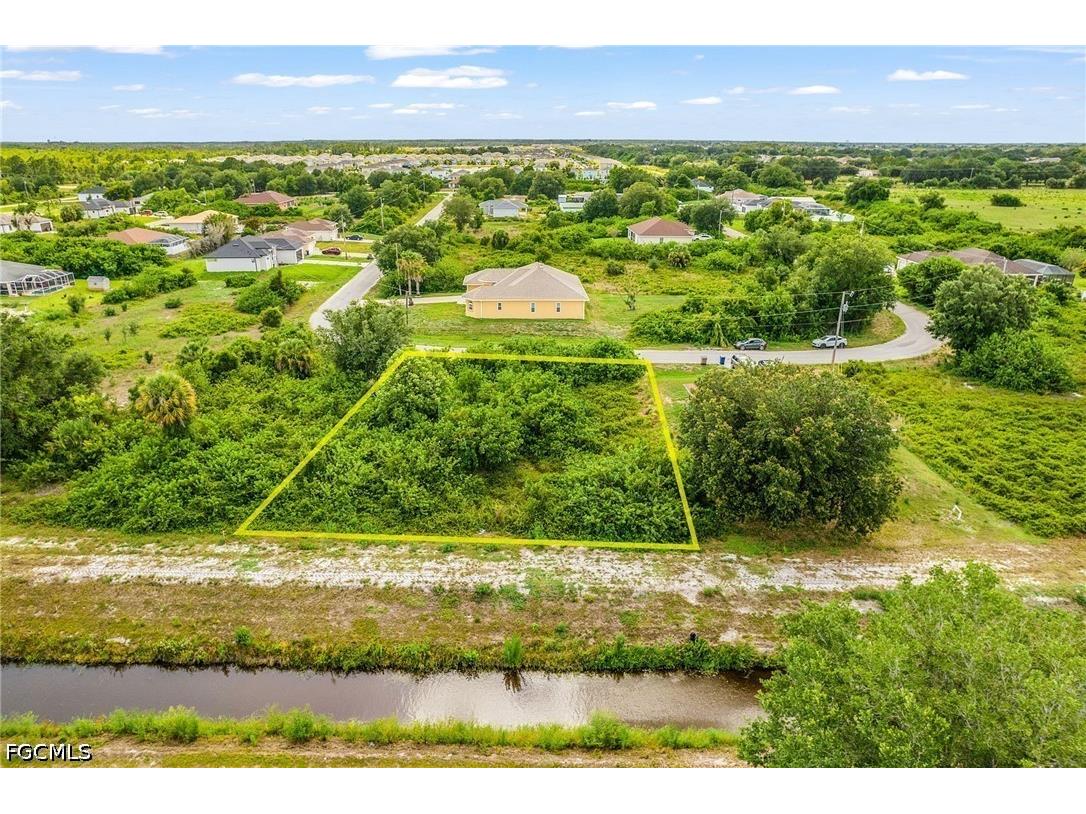 559 Theodore Vail Street E Lehigh Acres FL 33974 2026023011 image1