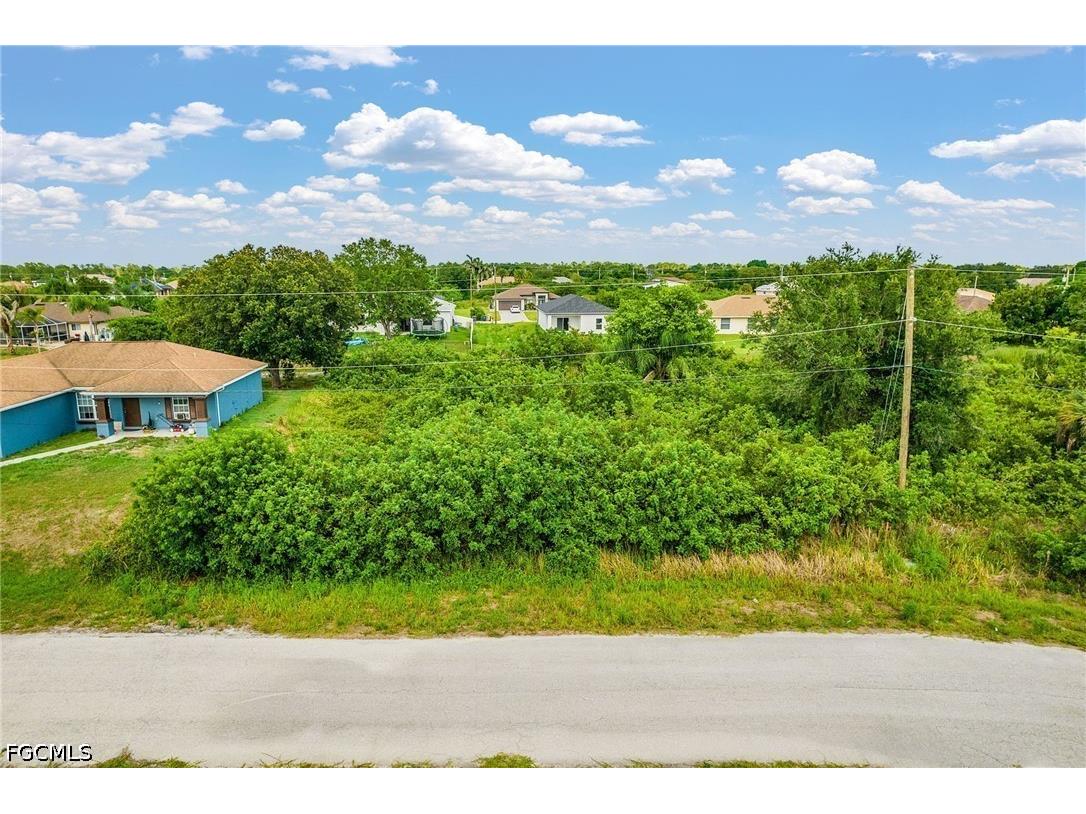 559 Theodore Vail Street E Lehigh Acres FL 33974 2026023011 image10