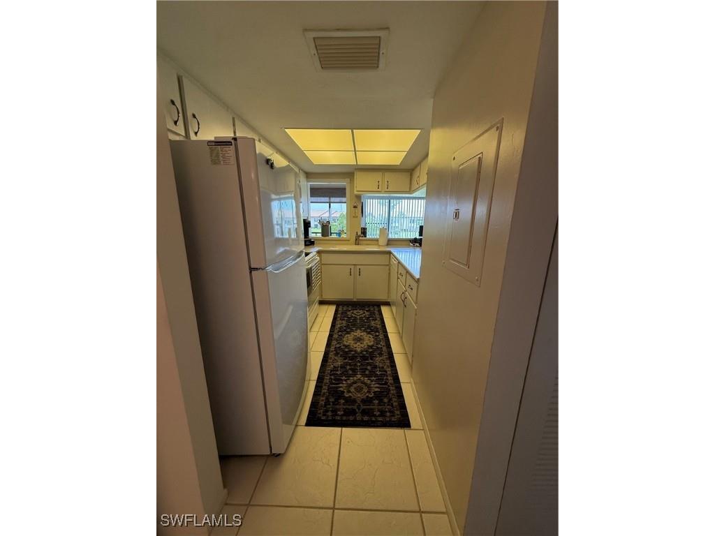 5590 Trailwinds Drive #421 Fort Myers FL 33907 225059644 image15