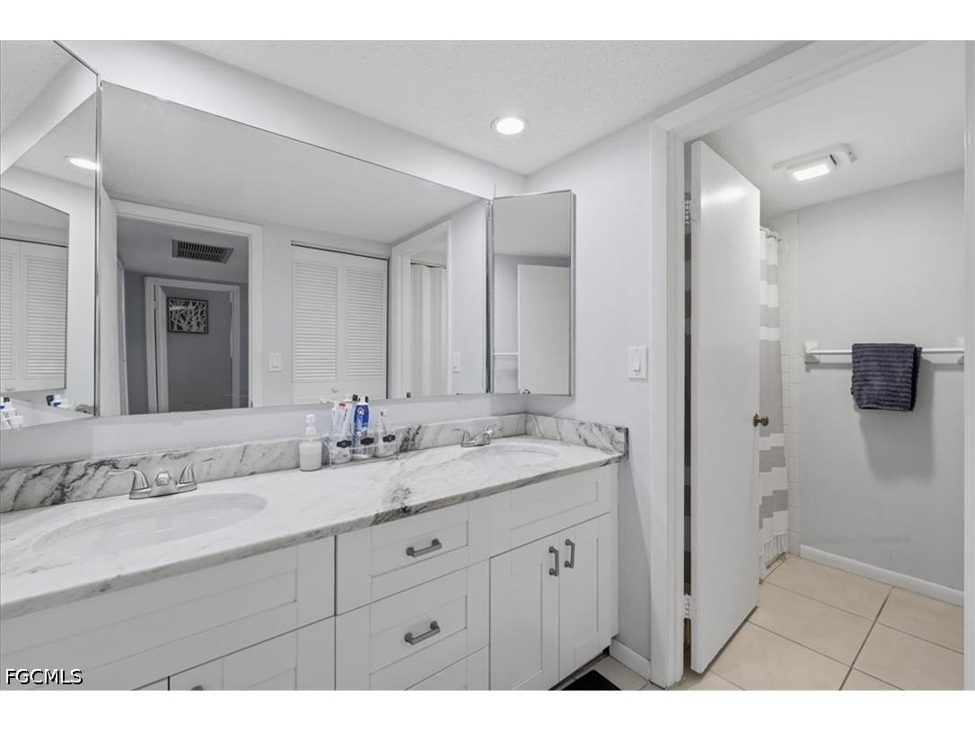 5590 Woodrose Court #1 Fort Myers FL 33907 2026015963 image21