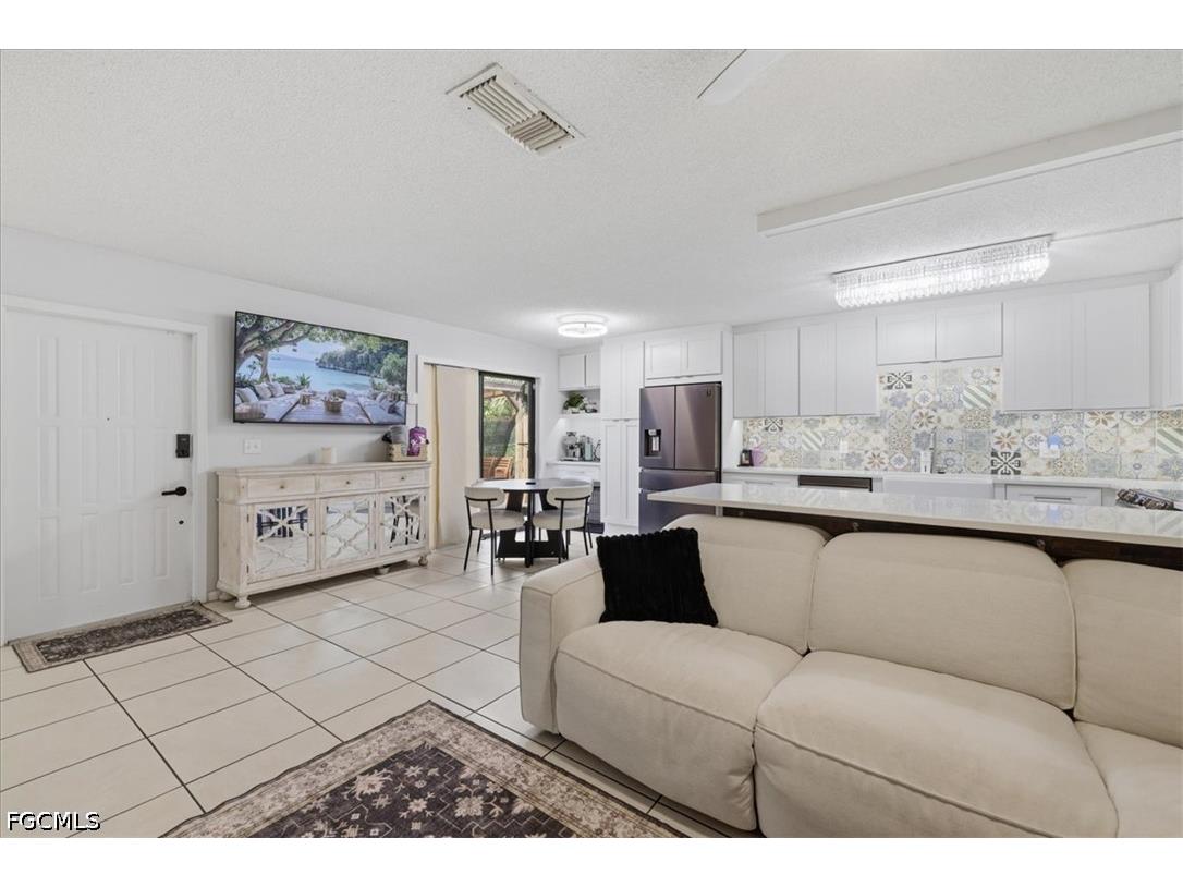 5590 Woodrose Court #1 Fort Myers FL 33907 2026015963 image8