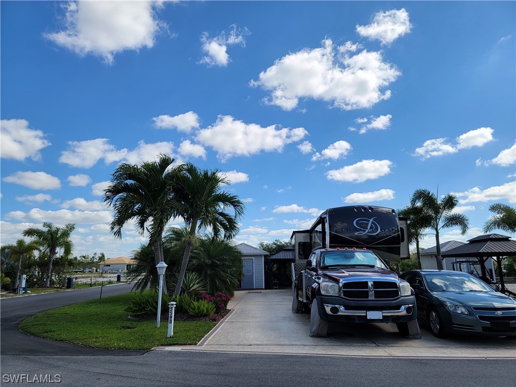 5593 Brightwood Drive Fort Myers FL 33905 223063586 image1