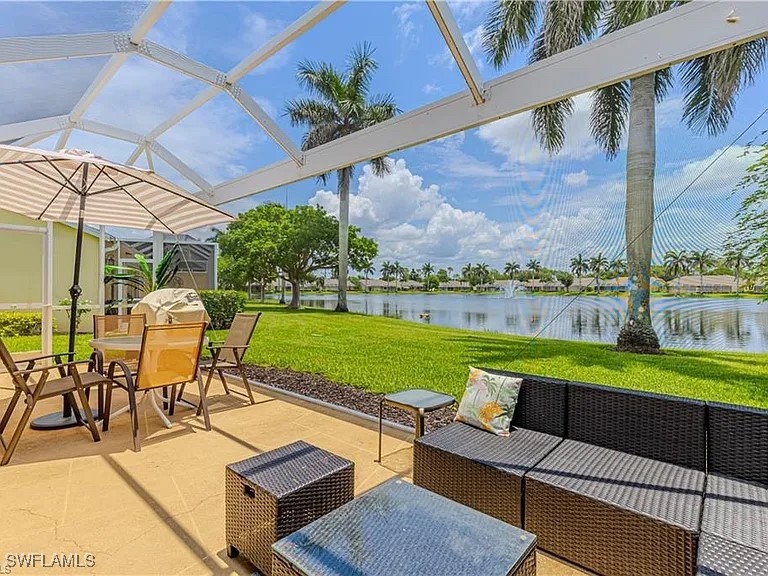 5595 Greenwood Circle #92 Naples FL 34112 225081684 image1
