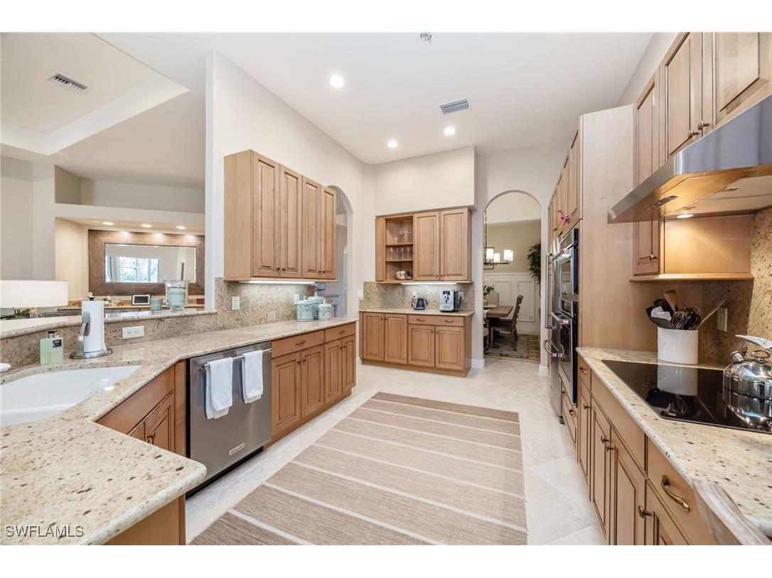 5596 Hammock Isles Drive Naples FL 34119 226005977 image10