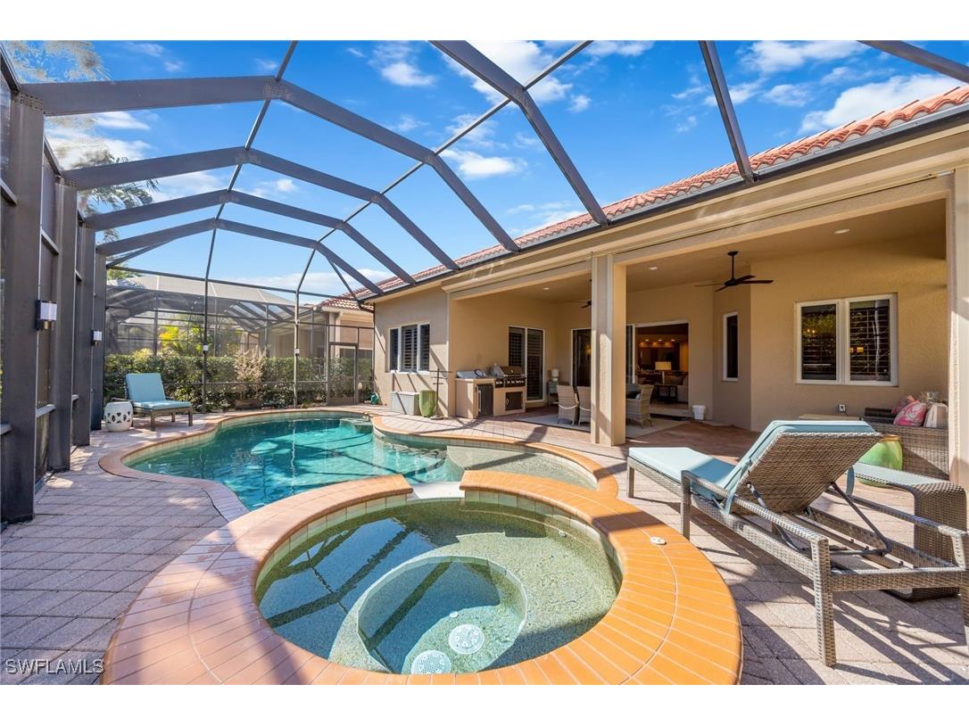 5596 Hammock Isles Drive Naples FL 34119 226005977 image4