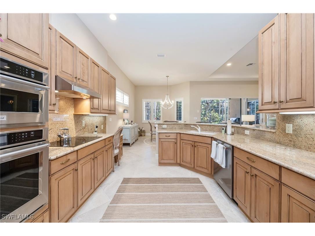 5596 Hammock Isles Drive Naples FL 34119 226005977 image9