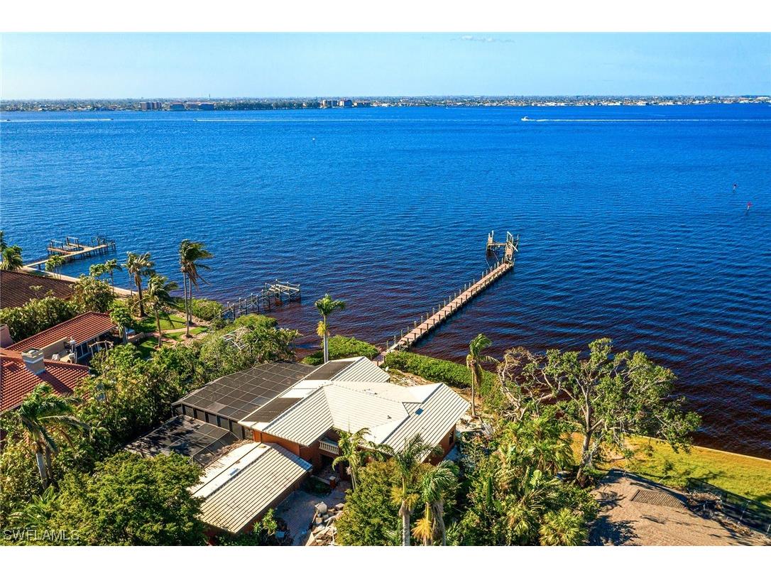 5597 Sundown Harbor Court Fort Myers FL 33919 223014173 image1