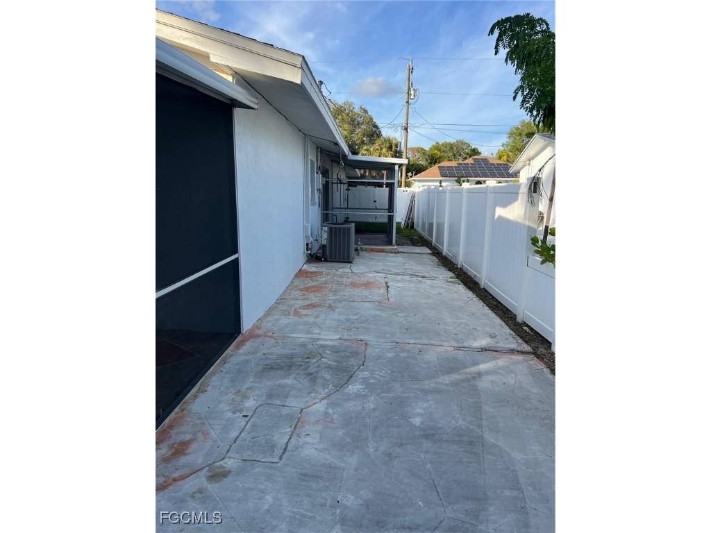 56 Cardinal Drive North Fort Myers FL 33917 2025023353 image23