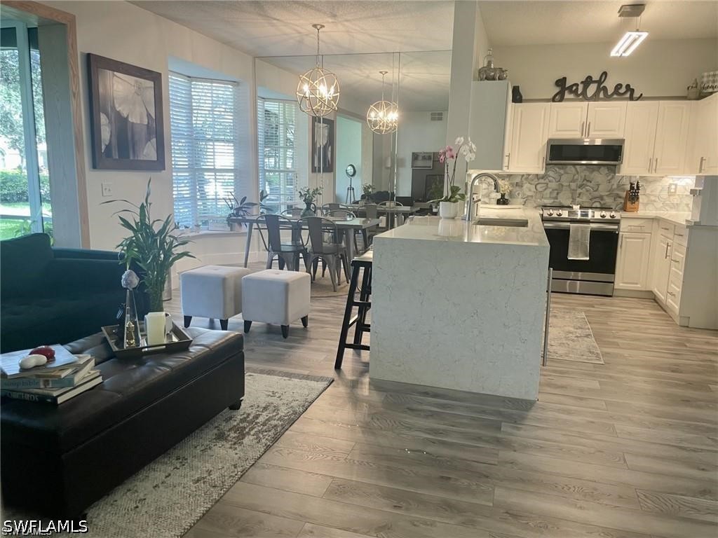 56 Silver Oaks Circle #102 Naples FL 34119 226014799 image11