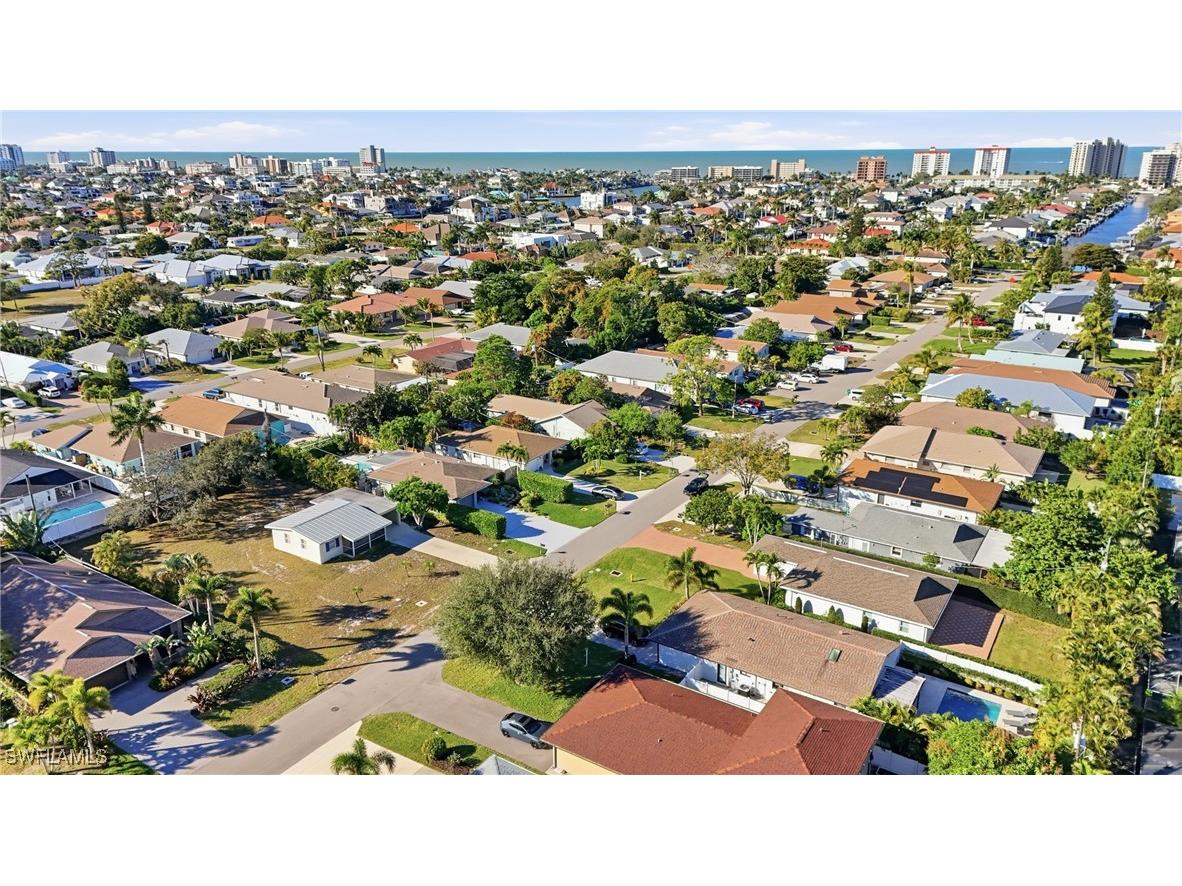 560 109th Avenue N Naples FL 34108 226003052 image36