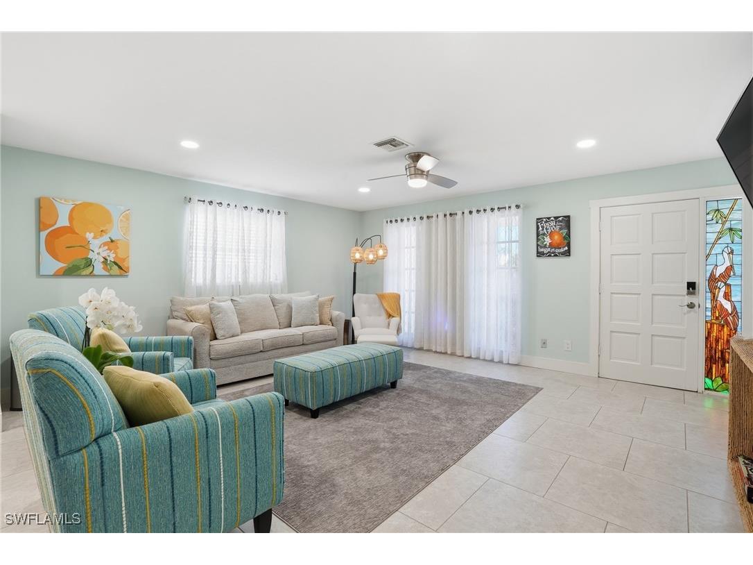 560 109th Avenue N Naples FL 34108 226003052 image9