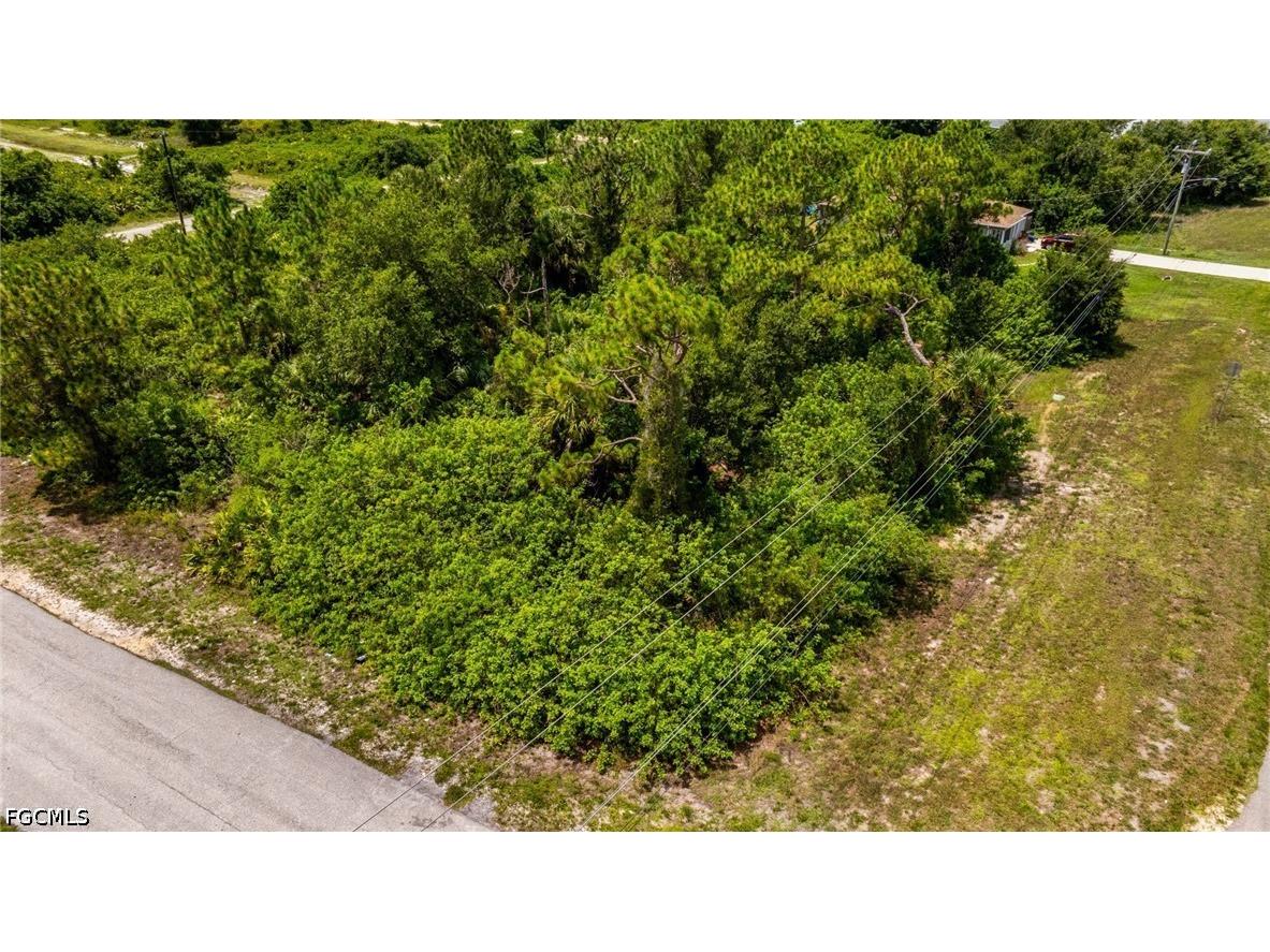 560/562 Alabama Road S Lehigh Acres FL 33974 2026028324 image6
