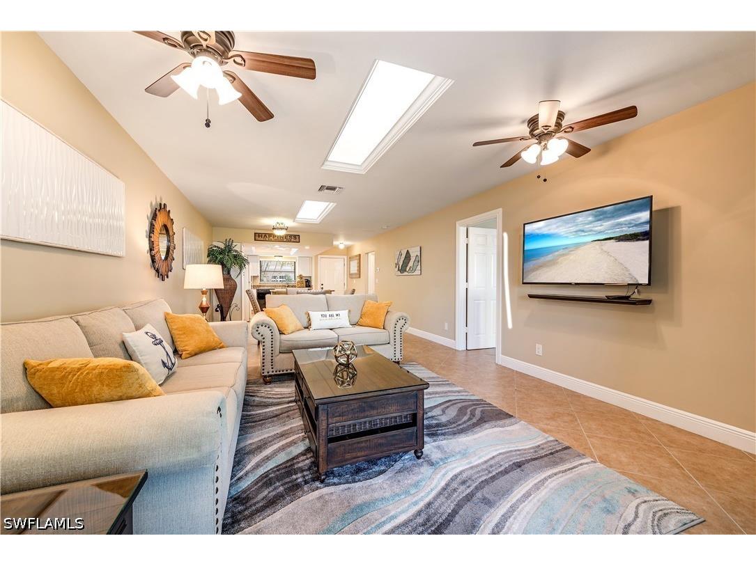 560 9th Avenue S Naples FL 34102 226009255 image3