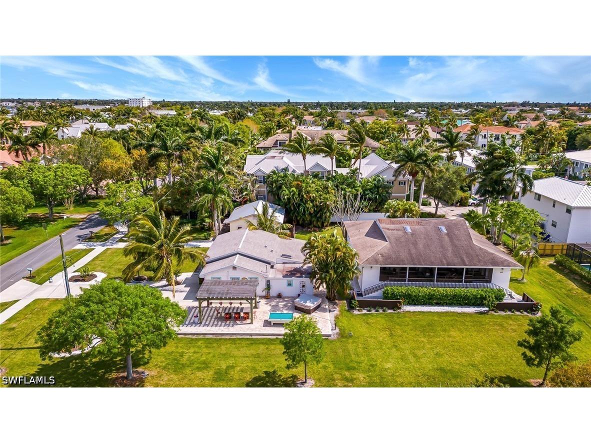 560 9th Avenue S Naples FL 34102 226009255 image5