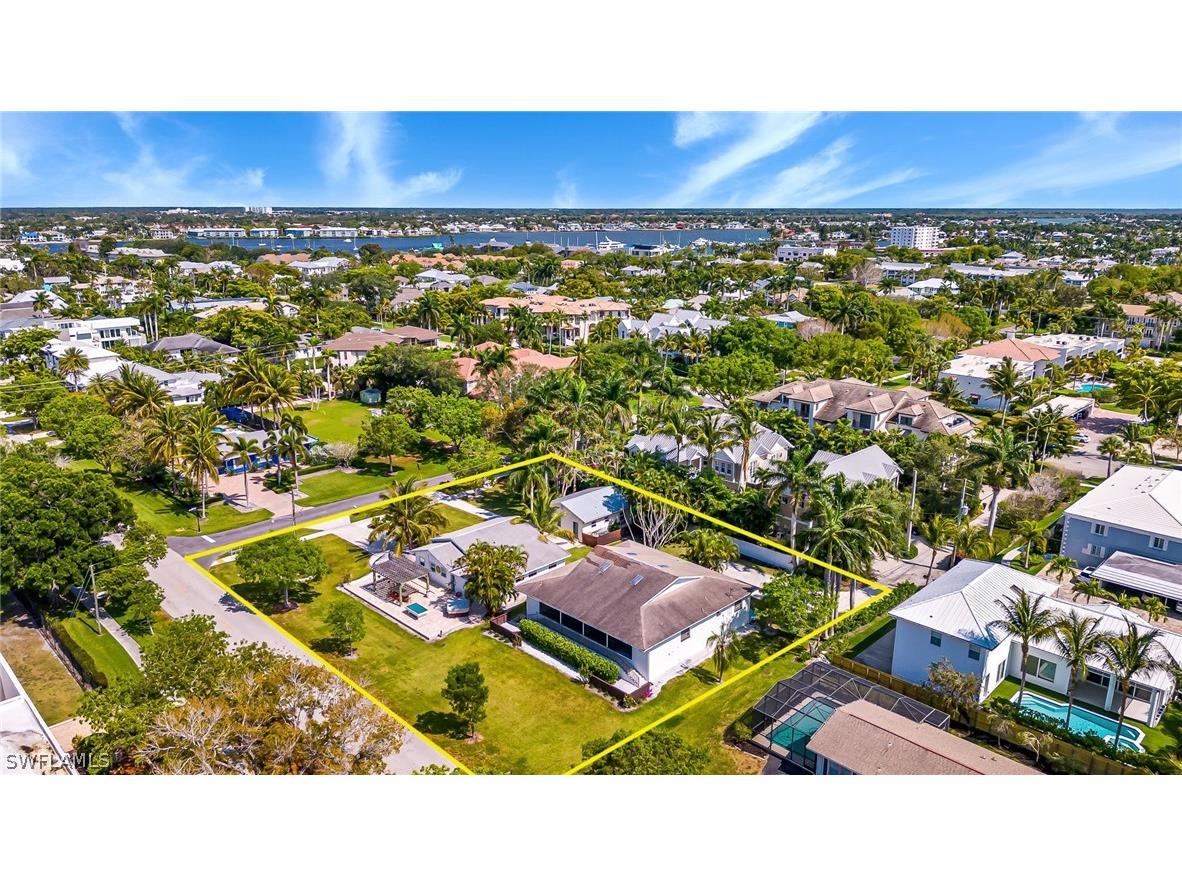 560 9th Avenue S Naples FL 34102 226009255 image6