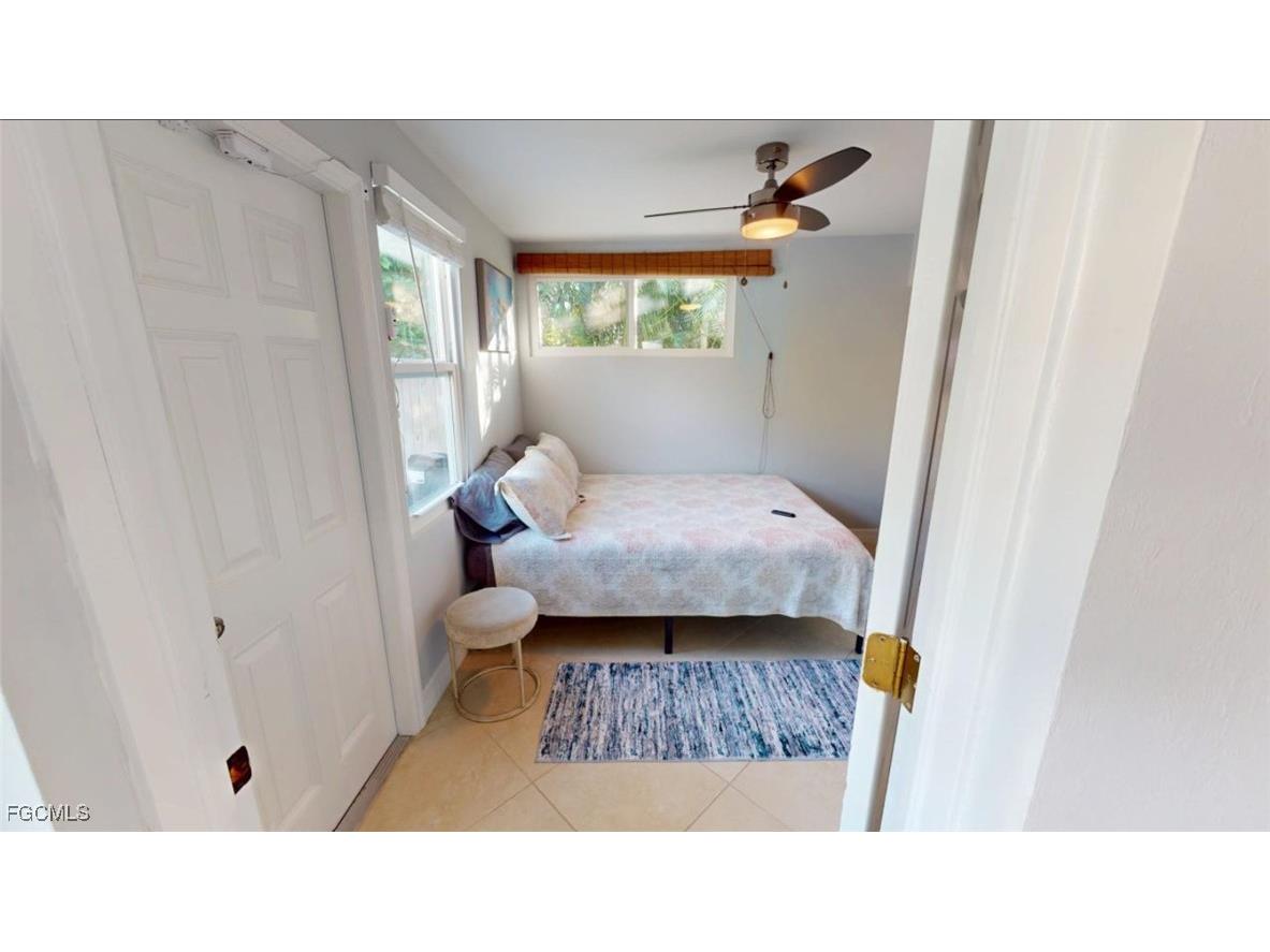 560 E Valley Drive Bonita Springs FL 34134 2026002483 image14