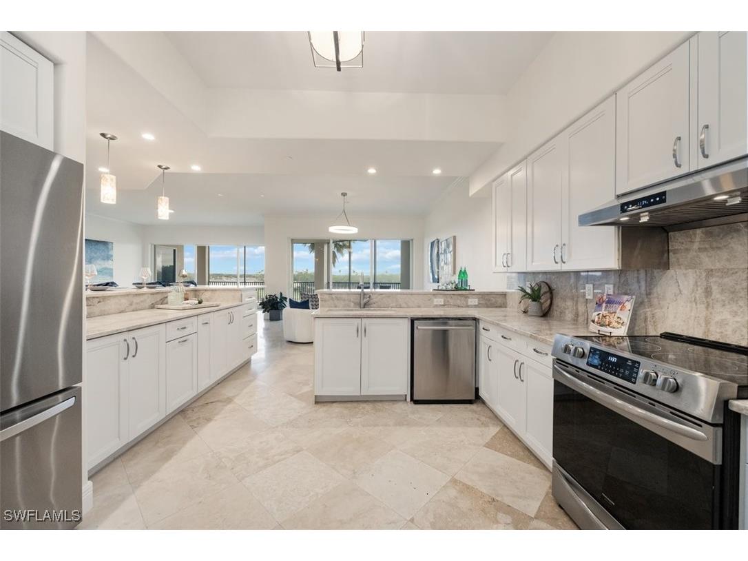 560 El Camino Real #1304 Naples FL 34119 225050778 image18