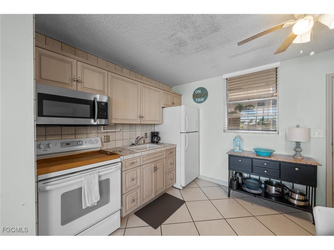 5600 Bonita Beach Road #204 Bonita Springs FL 34134 2025020445 image9