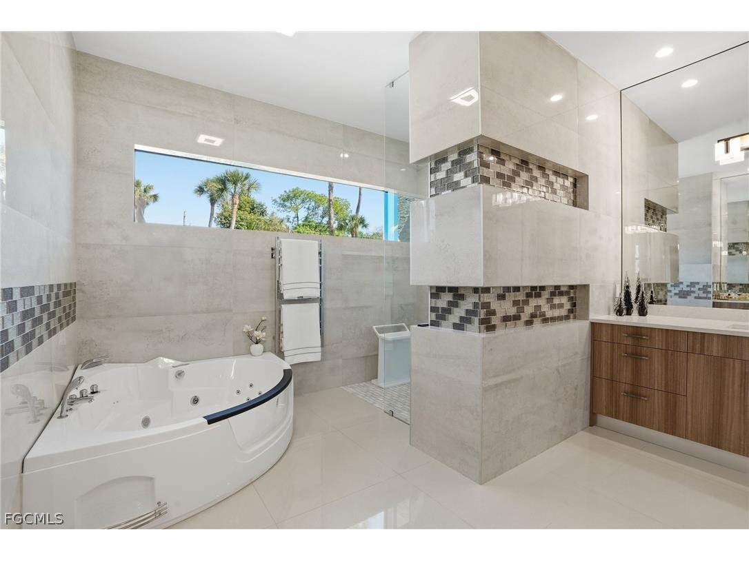 5600 Briarcliff Road Fort Myers FL 33912 2026008095 image19