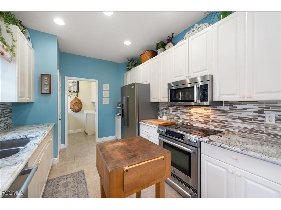 5600 Chelsey Lane #204 Fort Myers FL 33912 2025010659 image12