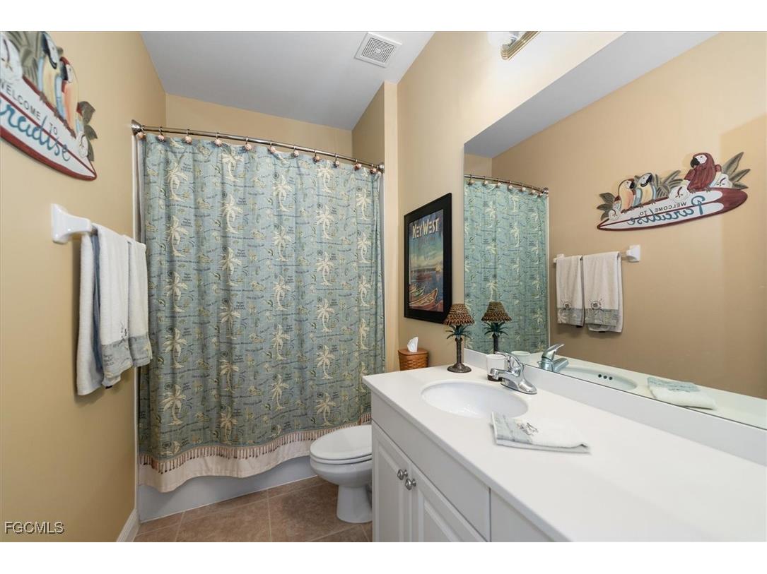 5600 Chelsey Lane #204 Fort Myers FL 33912 2025010659 image22