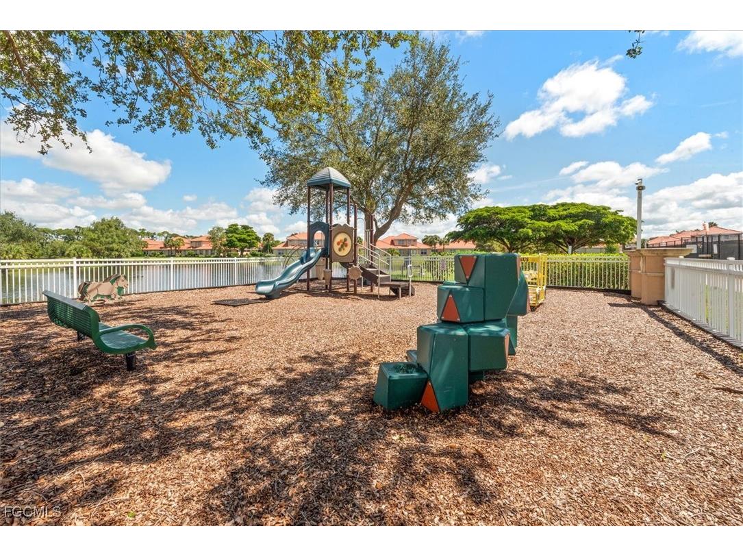 5600 Chelsey Lane #204 Fort Myers FL 33912 2025010659 image46