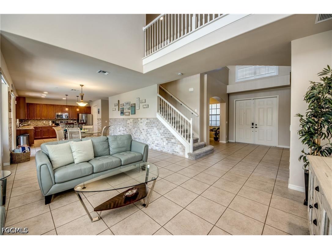 5601 Del Rio Court Cape Coral FL 33904 2025024497 image12