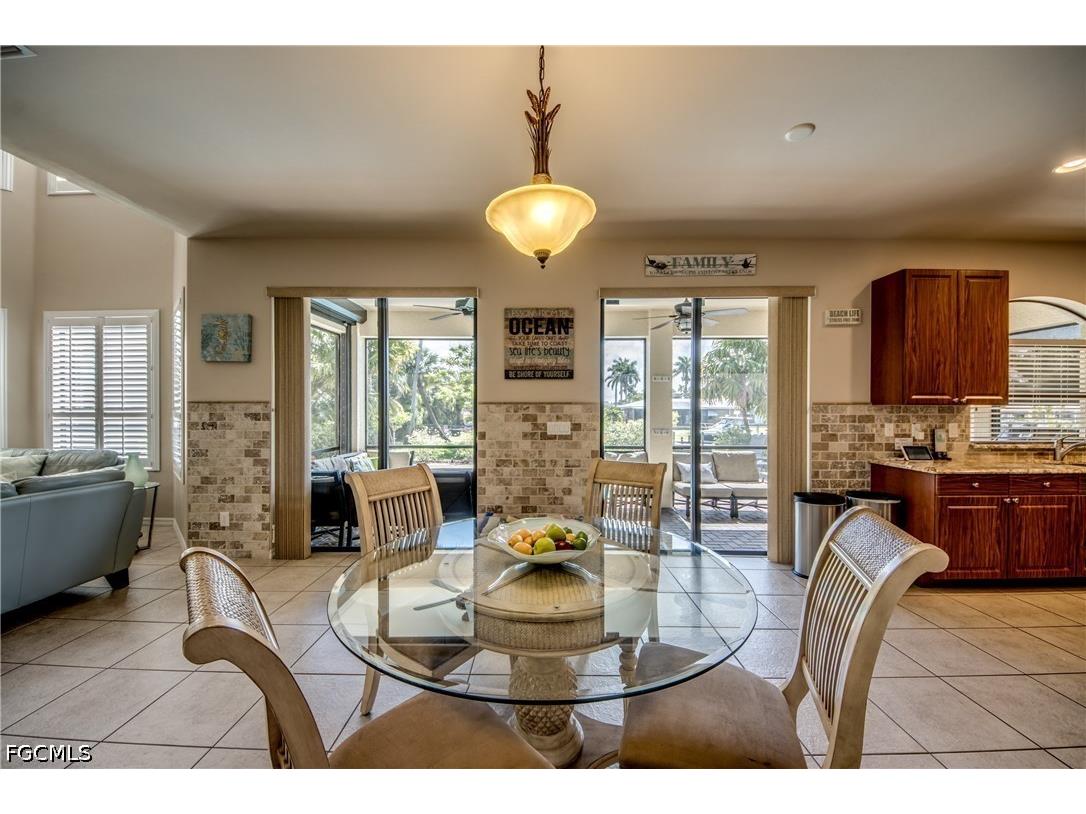 5601 Del Rio Court Cape Coral FL 33904 2025024497 image14