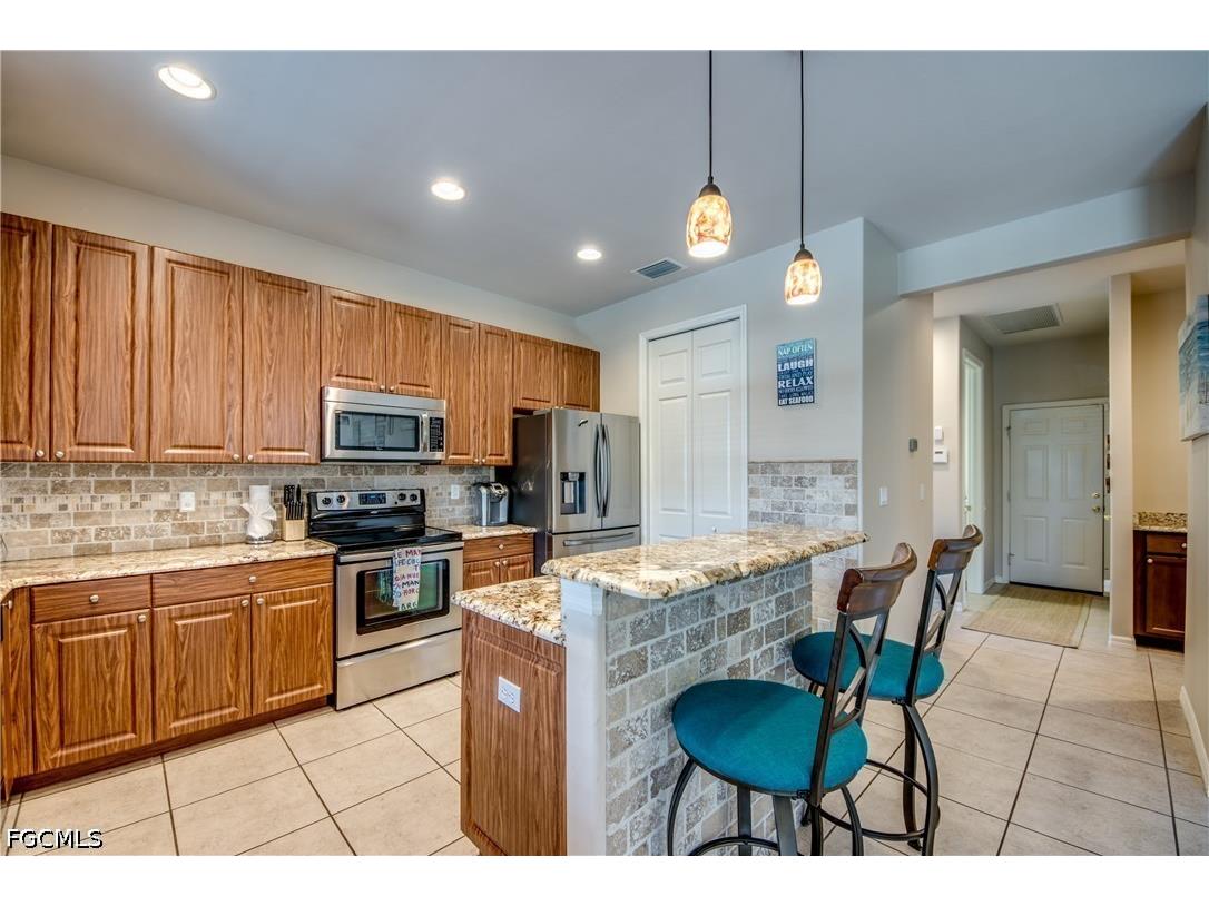 5601 Del Rio Court Cape Coral FL 33904 2025024497 image18