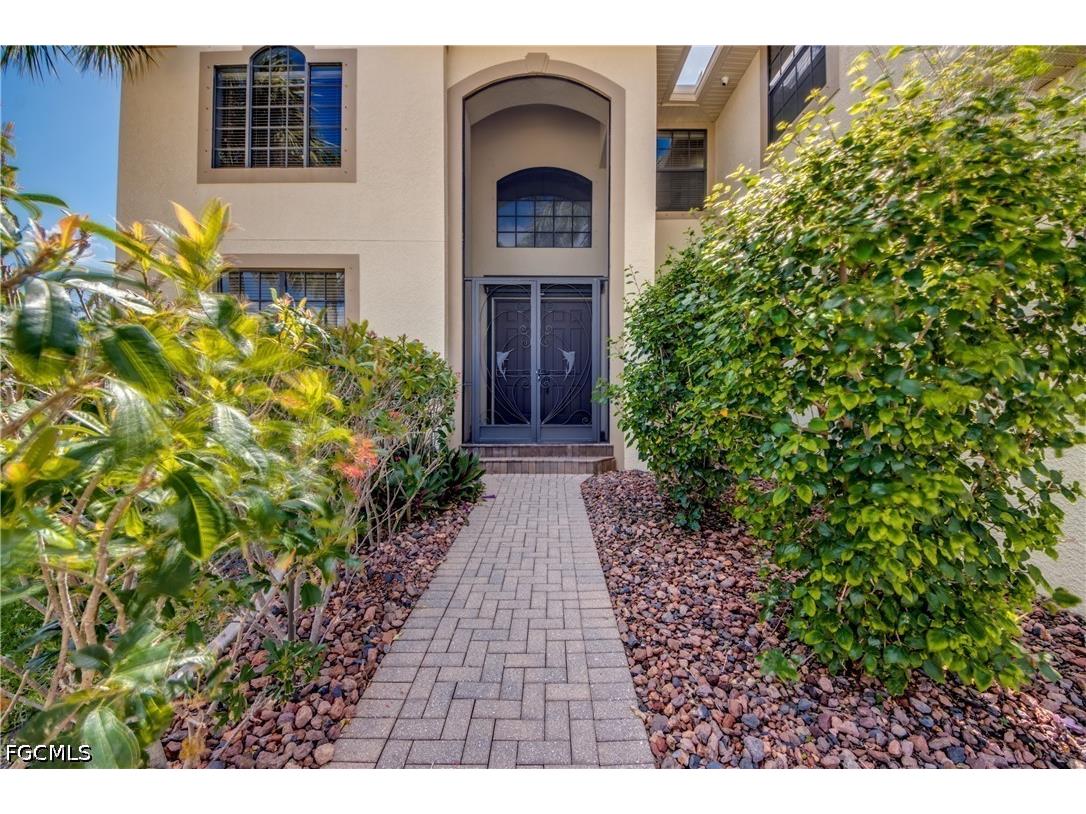 5601 Del Rio Court Cape Coral FL 33904 2025024497 image4