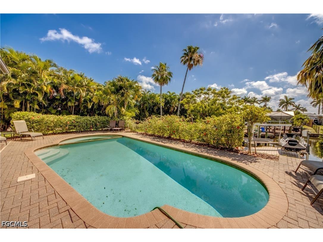 5601 Del Rio Court Cape Coral FL 33904 2025024497 image45